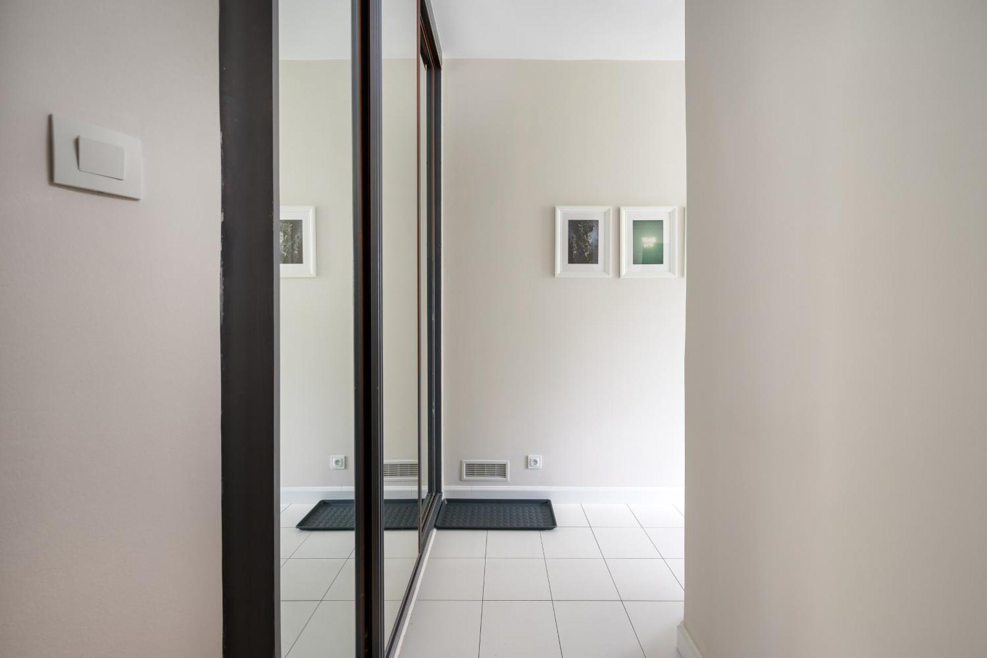 Wola Ratusz Homely Apartment 바르샤바 외부 사진